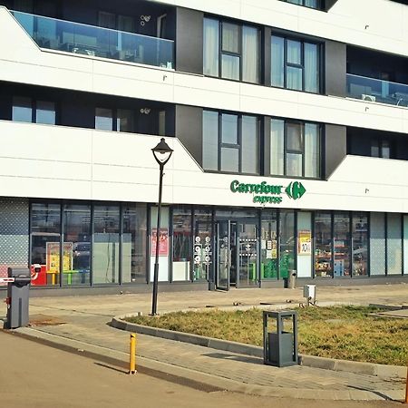 Super Apartments Near Airport With Shop & Free Parking Iasi Luaran gambar